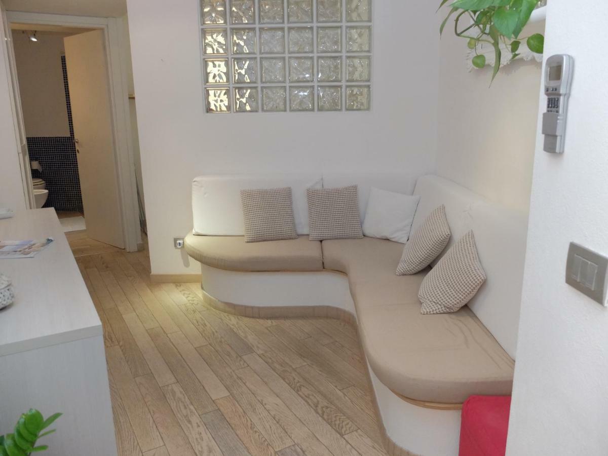 Little White House Διαμέρισμα Porto Santo Stefano  Εξωτερικό φωτογραφία