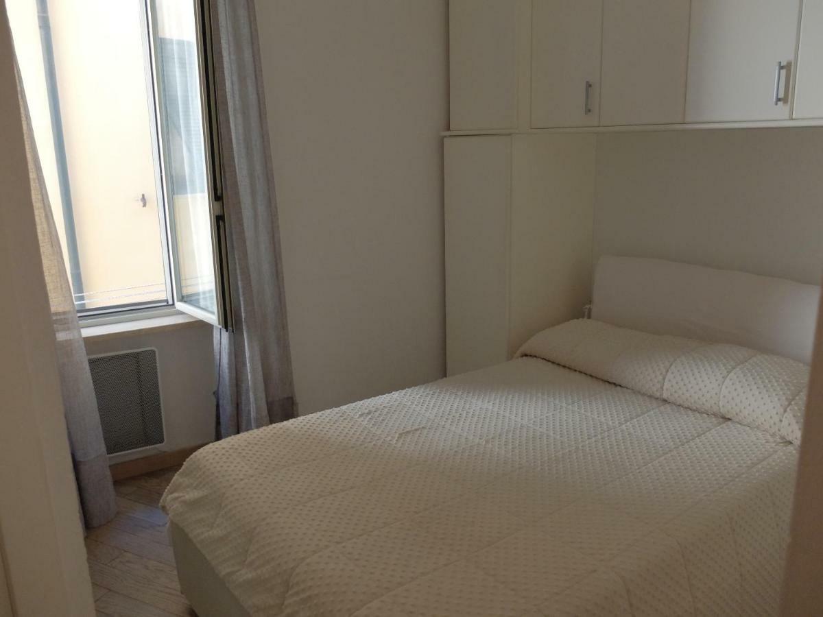 Little White House Διαμέρισμα Porto Santo Stefano  Εξωτερικό φωτογραφία